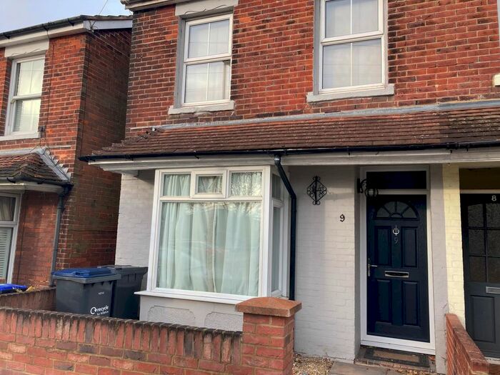3 Bedroom Terraced House To Rent In Ashfield Road, Salisbury SP2