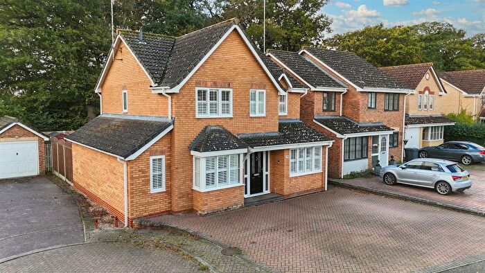 4 Bedroom Detached House For Sale In Monmouth Close, Ipswich, IP2