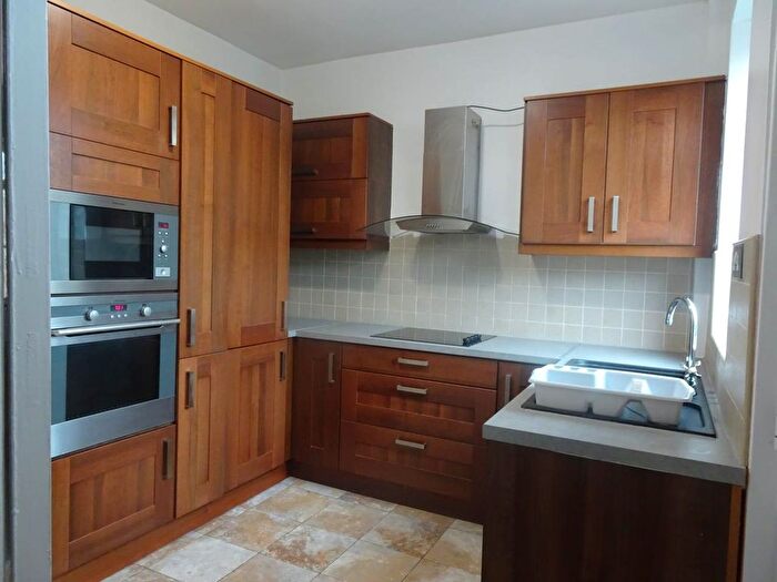 2 Bedroom Property To Rent In Clyde Street, Barnsley, S71