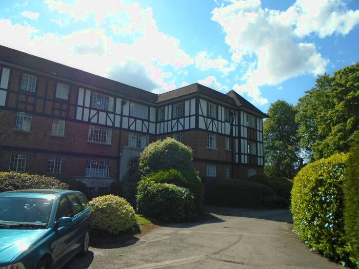 2 Bedroom Flat To Rent In Elmfield North, Southampton, SO15