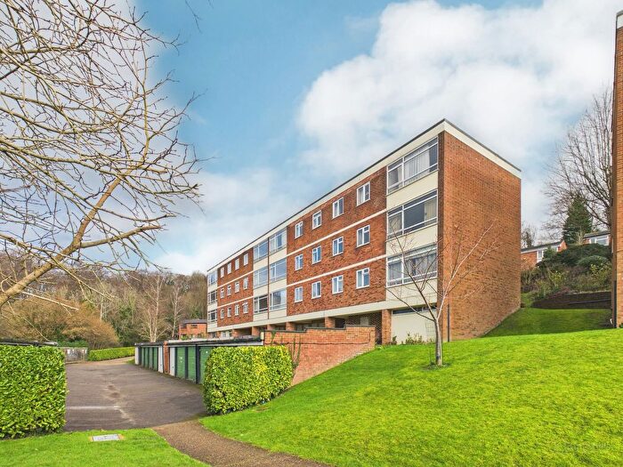 2 Bedroom Flat For Sale In Green Hill Gate, High Wycombe, Buckinghamshire, HP13