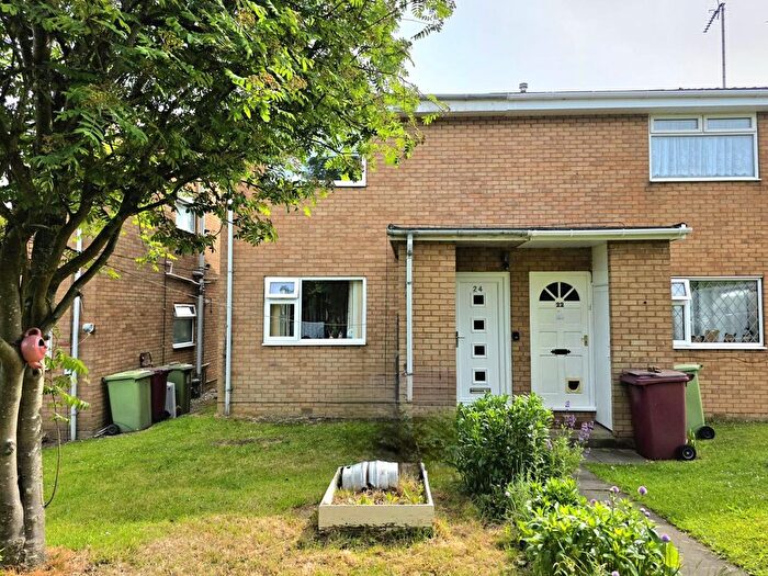 1 Bedroom Flat To Rent In Kestrel Drive, Eckington, Sheffield, S21