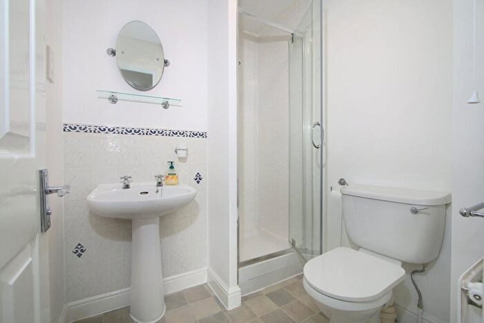 2 Bedroom End Of Terrace House To Rent In Marlborough Drive, Stourbridge, DY8