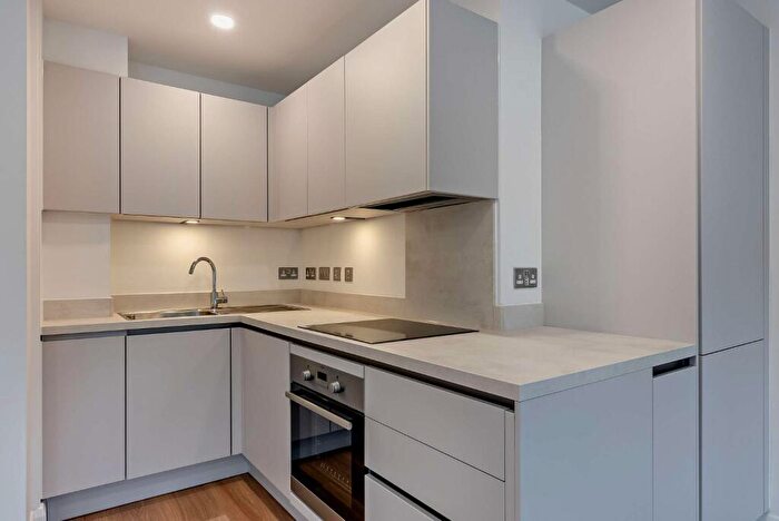 1 Bedroom Flat To Rent In Pegasus Way, Haddenham, HP17