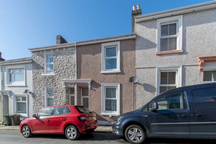 2 Bedroom House To Rent In Wesley Place, Mutley, Plymouth, PL3