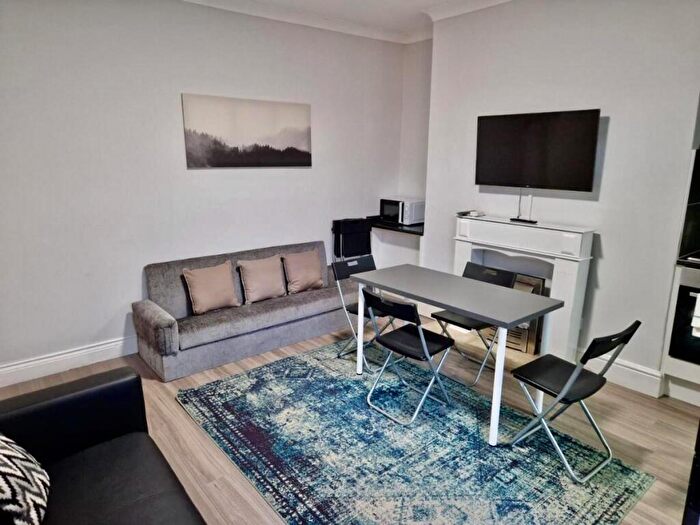 3 Bedroom Flat To Rent In Morris Street, Birtley, Chester Le Street, DH3