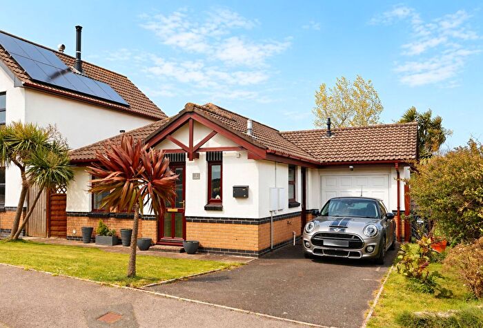 2 Bedroom Detached Bungalow For Sale In Meadowside, Newquay, TR7