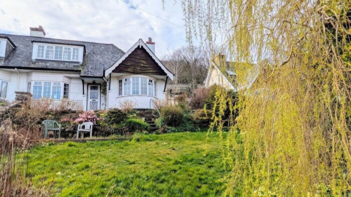 4 Bedroom Semi-Detached House For Sale In Torquay Road, Shaldon, TQ14