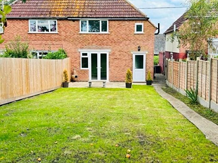 3 Bedroom Semi-Detached House For Sale In George Lane, Long Buckby Wharf, Long Buckby, Northampton, NN6