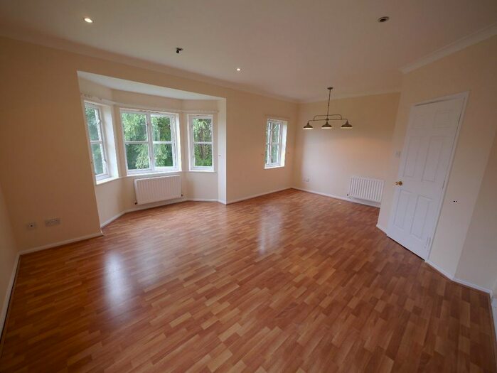 2 Bedroom Flat To Rent In Carnoustie Court, Whitley Bay, NE25