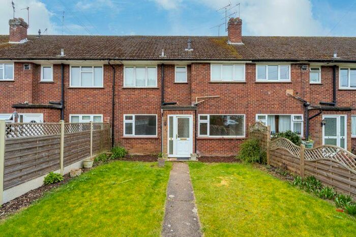 2 Bedroom Flat To Rent In Central Marlow, SL7