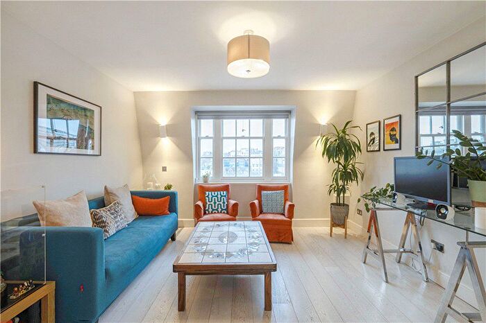 2 Bedroom Flat To Rent In Clarewood Court, Seymour Place, W1H