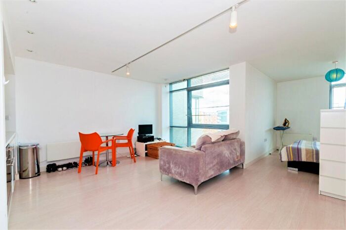 Apartment To Rent In Manor Mills, Ingram Street, Leeds, West Yorkshire, LS11