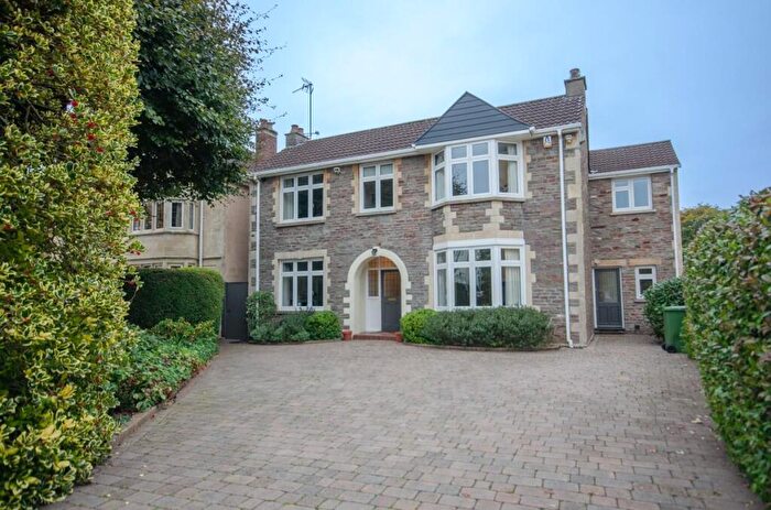 5 Bedroom Detached House For Sale In Beckspool Road, Frenchay, Bristol, BS16