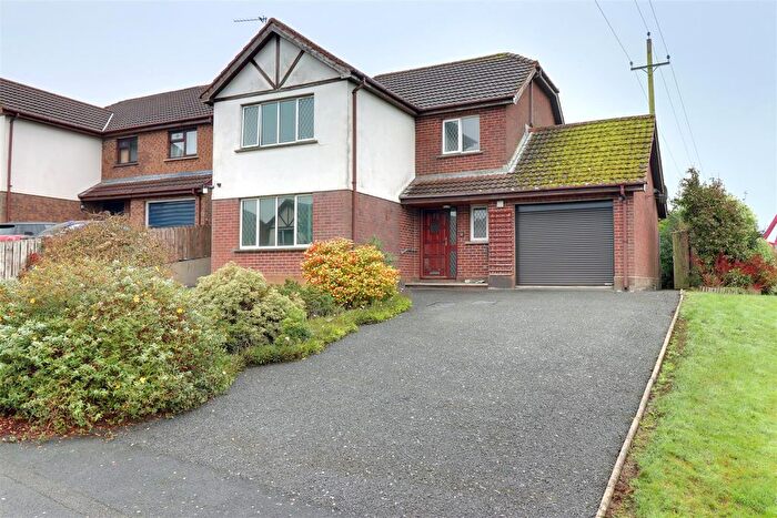 4 Bedroom Detached House For Sale In Baronscourt Park, Carryduff, BT8