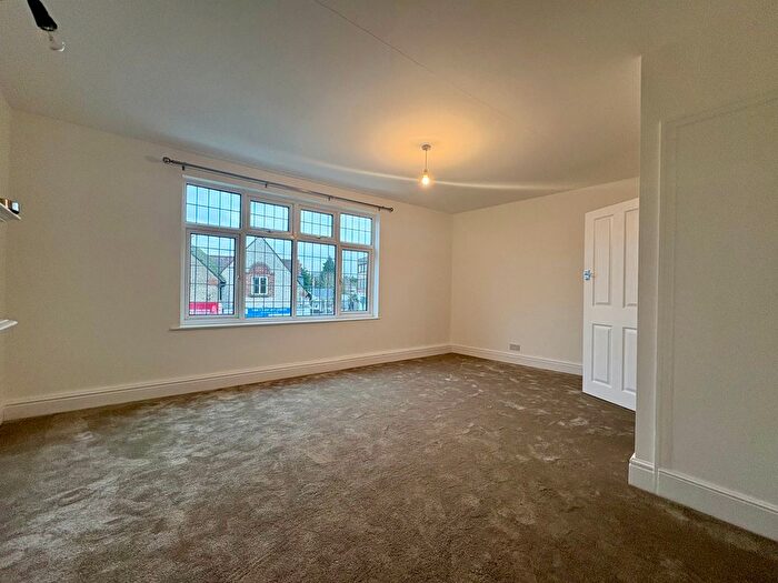 2 Bedroom Flat To Rent In Station Road, West Drayton, UB7