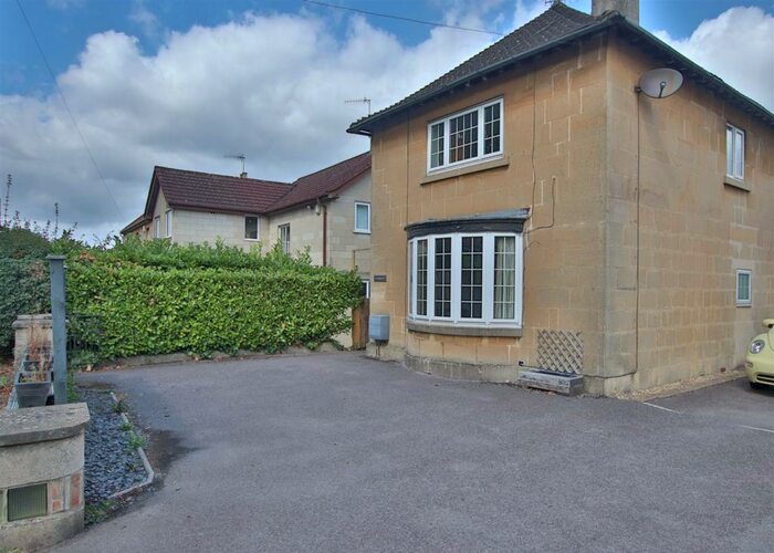 3 Bedroom House To Rent In Warminster Road, Bath, BA2