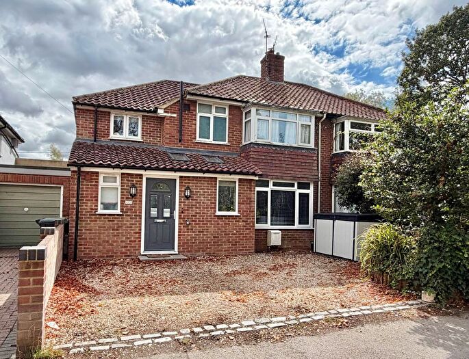 4 Bedroom Semi-detached House For Sale In Wantage Road, Oxfordshire, OX11