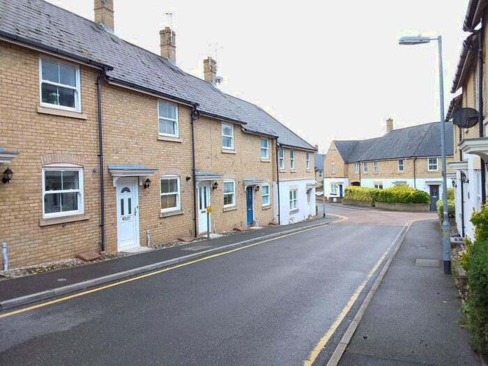 2 Bedroom Property To Rent In Wickham Crescent, Braintree CM7