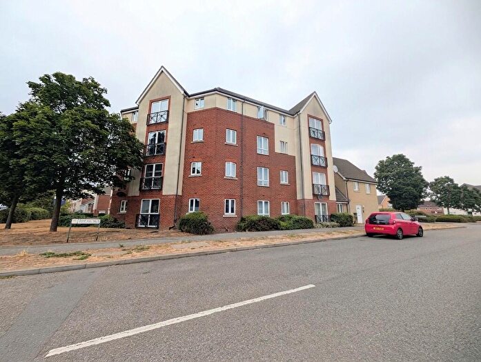 2 Bedroom Apartment For Sale In Ganymede Close, Ipswich, IP1