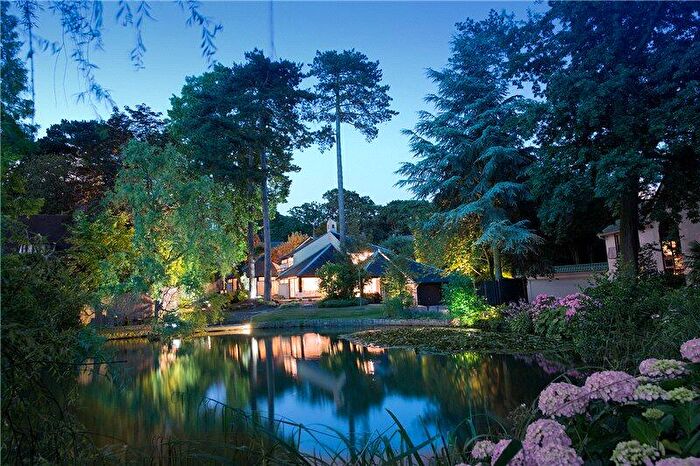 5 Bedroom Detached House To Rent In The Drive, Kingston Upon Thames, Surrey, KT2