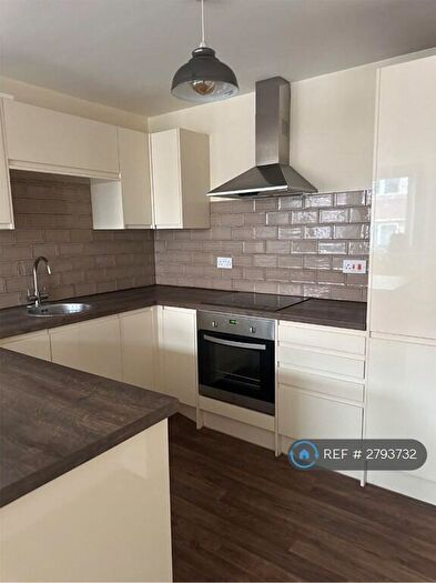 1 Bedroom Flat To Rent In Mansfield Road, Rotherham, S60