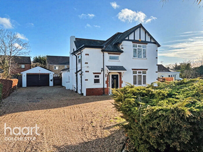 4 Bedroom Detached House For Sale In Ipswich Road, Colchester, CO4