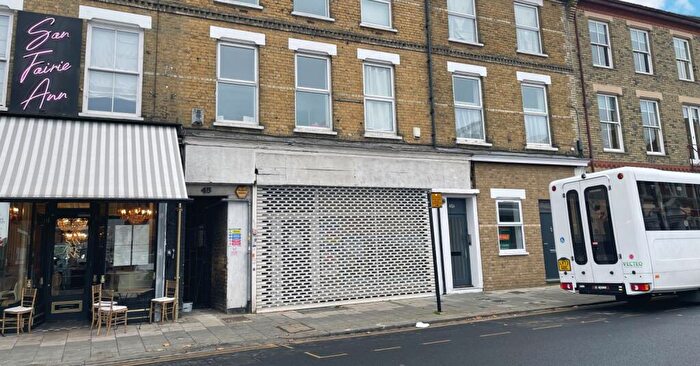 2 Bedroom Flat For Sale In - Alexandra Street, Southend-on-Sea, Essex, SS1