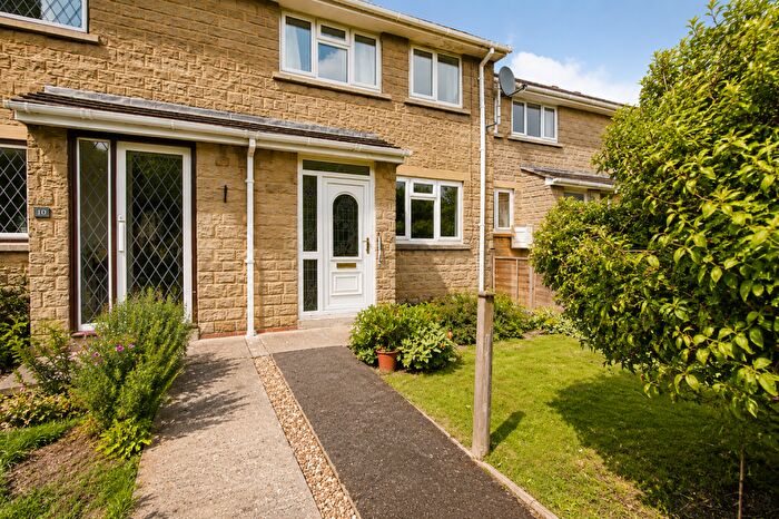 3 Bedroom Terraced House For Sale In Thornton Close, Skipton, BD23