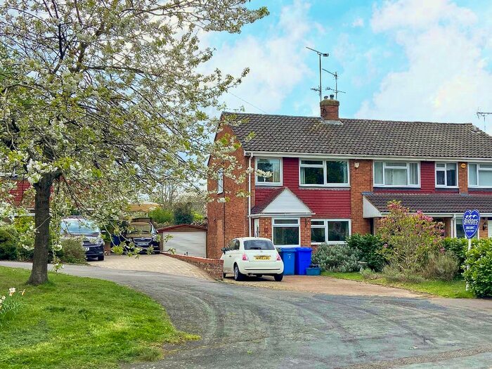 3 Bedroom Semi-Detached House To Rent In Abbey Way, Farnborough, Hampshire, GU14