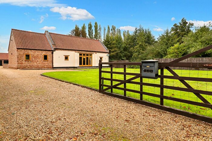 4 Bedroom Barn Conversion For Sale In Elm, Cambridgeshire, PE14