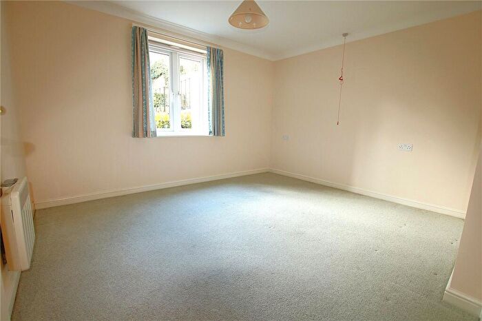 2 Bedroom Apartment To Rent In Vicarage Lane, Hailsham, East Sussex, BN27