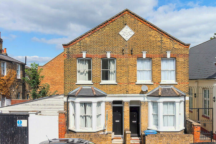 4 Bedroom Terraced House To Rent In Fenham Road, Peckham, London, SE15