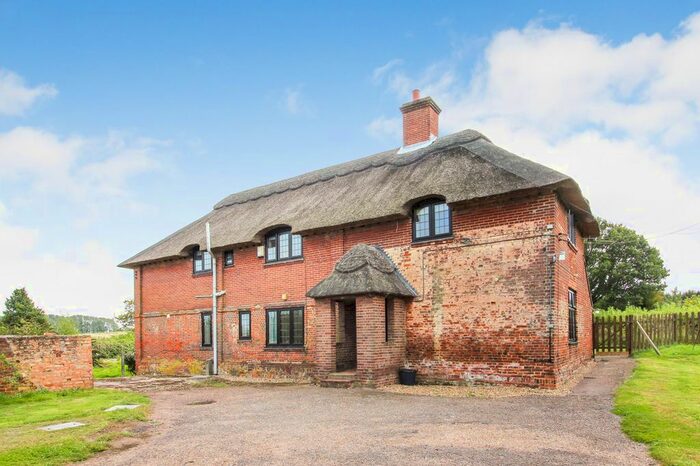 4 Bedroom Farmhouse To Rent In Farm Lane, Ranworth, Norwich, NR13