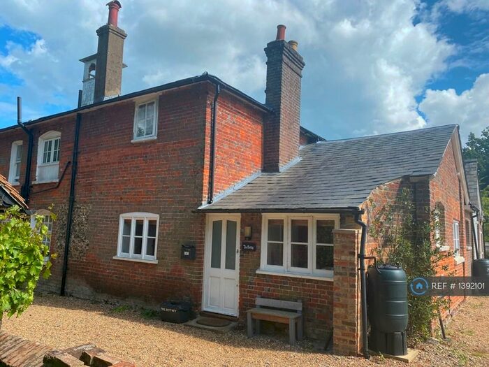 3 Bedroom End Of Terrace House To Rent In Rossway, Berkhamsted, HP4