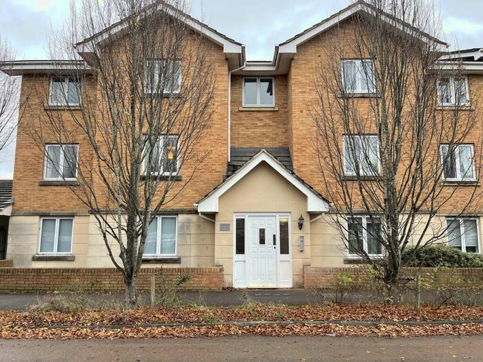 2 Bedroom Flat To Rent In Banyard Close, Cheltenham, GL51