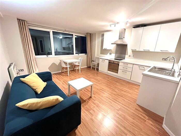 1 Bedroom Apartment To Rent In Huntingdon Street, Nottingham, NG1