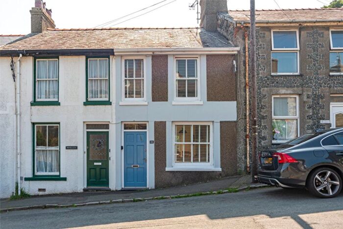2 Bedroom Terraced House For Sale In Castle Street, Criccieth, Gwynedd, LL52