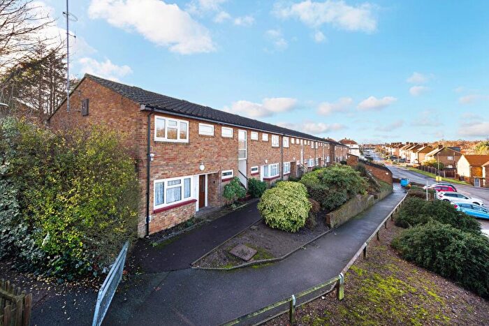 1 Bedroom Apartment For Sale In Walsingham Walk, Upper Belvedere, DA17