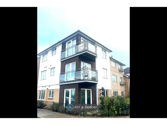 2 Bedroom Flat To Rent In Seaton Grove, Broughton, Milton Keynes, MK10