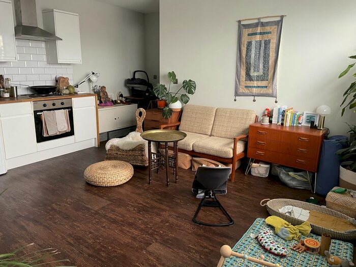 1 Bedroom Flat To Rent In Conway Street, Hove, BN3