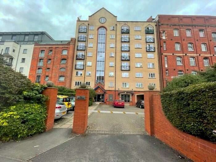 1 Bedroom Apartment To Rent In Ferry Street, Bristol, BS1
