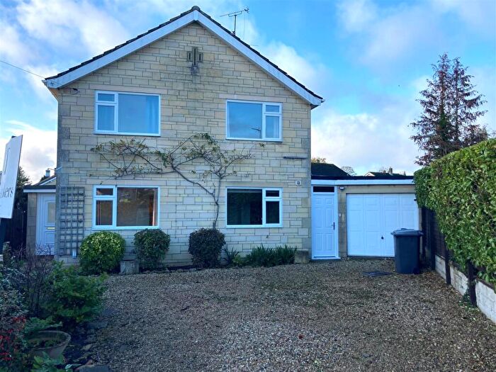 4 Bedroom Detached House To Rent In Kennedy Avenue, Whitley, SN12