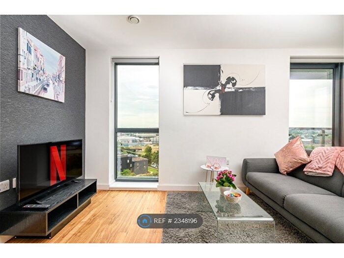 2 Bedroom Flat To Rent In Fully Furnished, Leeds, LS9