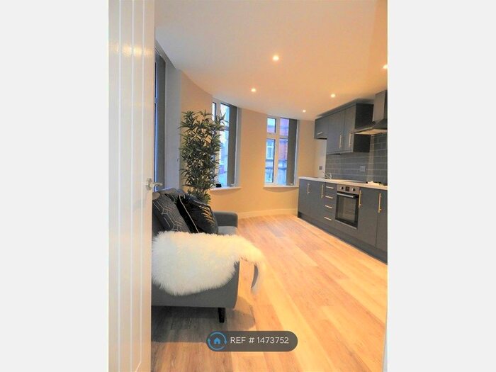 1 Bedroom Flat To Rent In Silver Street, Doncaster, DN1