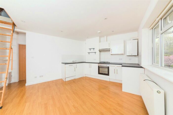 1 Bedroom Flat To Rent In Mackie Avenue, Brighton, East Sussex, BN1