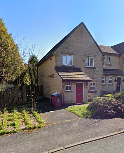 3 Bedroom House To Rent In Bivel Street, Burnley, Lancashire, BB12