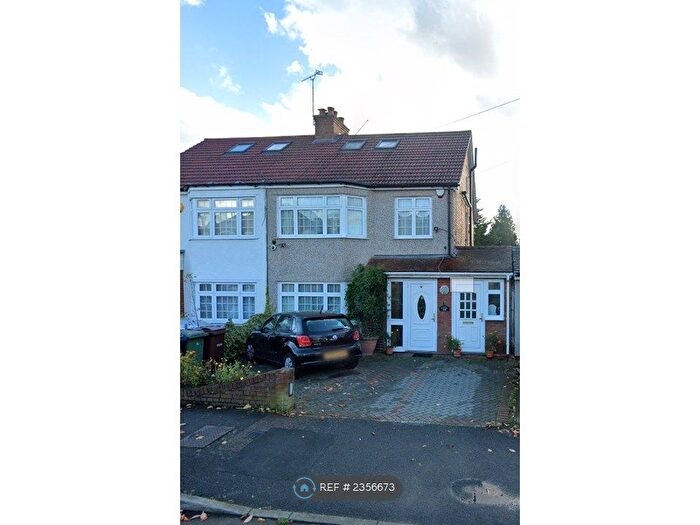 5 Bedroom Semi-Detached House To Rent In Canterbury Road, Harrow, HA1