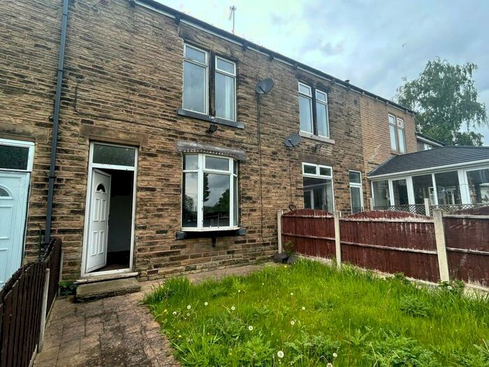 3 Bedroom Terraced House For Sale In Coronation Avenue, Royston, Barnsley, S71