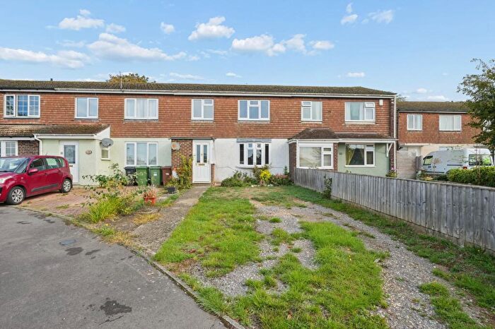 3 Bedroom Terraced House For Sale In Watson Crescent, Wootton, OX13